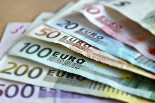 Fulltime-Job „Mutter“: Welches Gehalt eine Mama eigentlich verdienen müsste