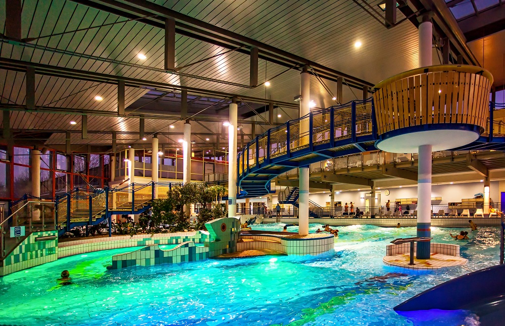 Donaubad Erlebnisbad und Sauna Kinder in der Stadt Donaubad Erlebnisbad und Sauna Kinder in der Stadt