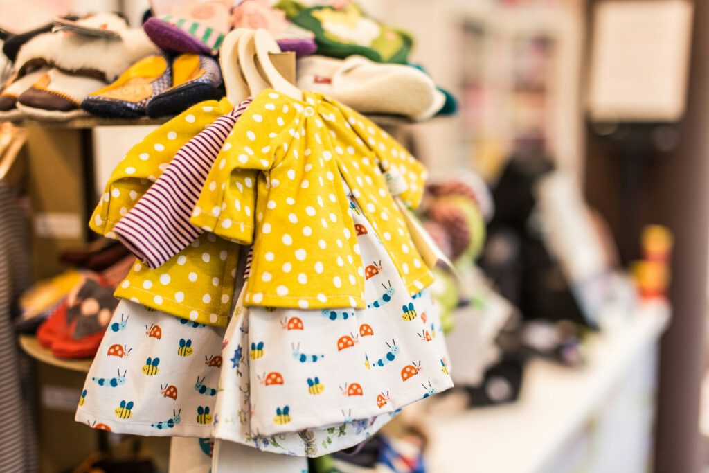 Baby- und Kinderkleiderbasar