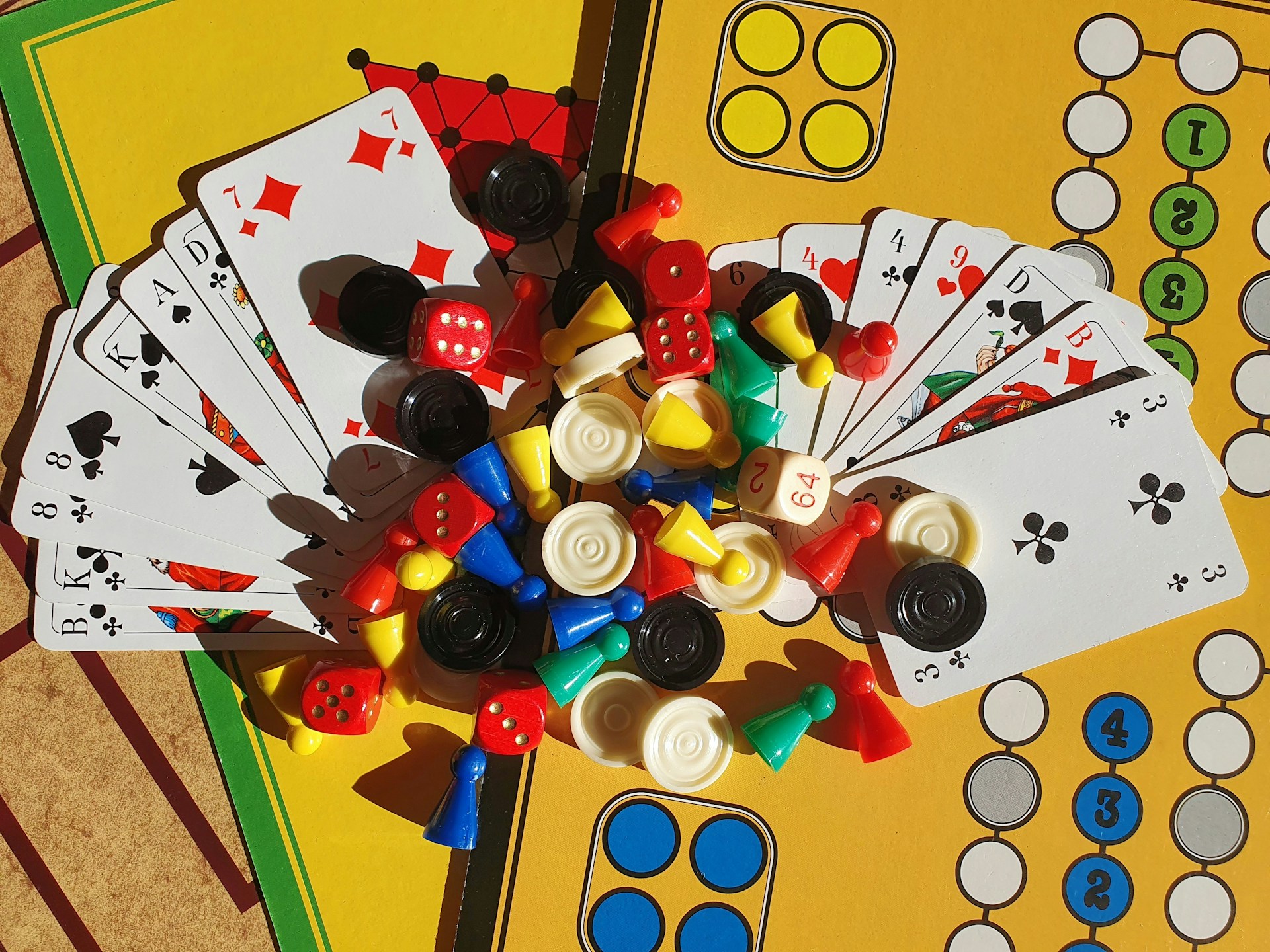 Ehrenamtliche Spielemesse „Komm, spiel mit!“