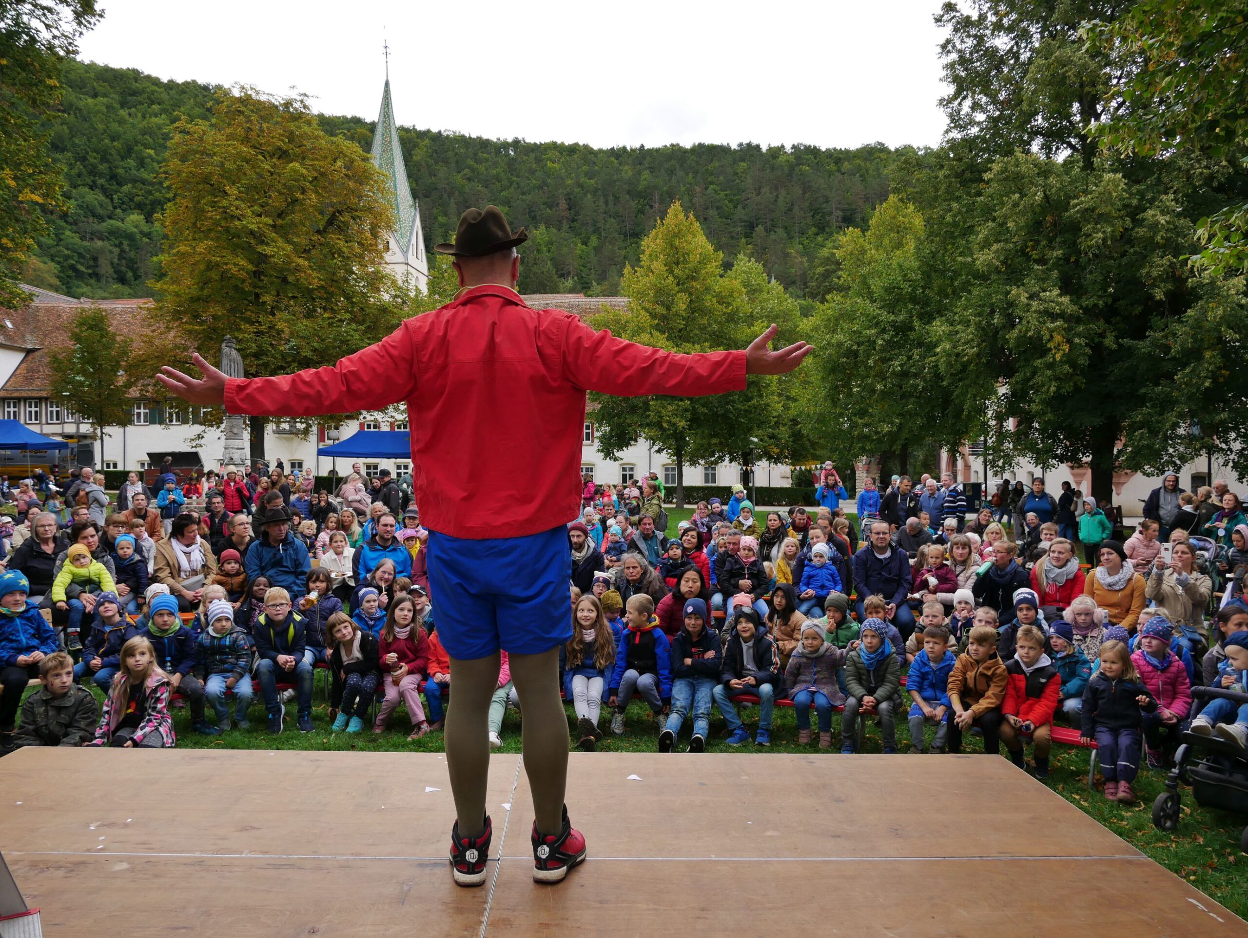 Welt-Kindertag im Klosterhof