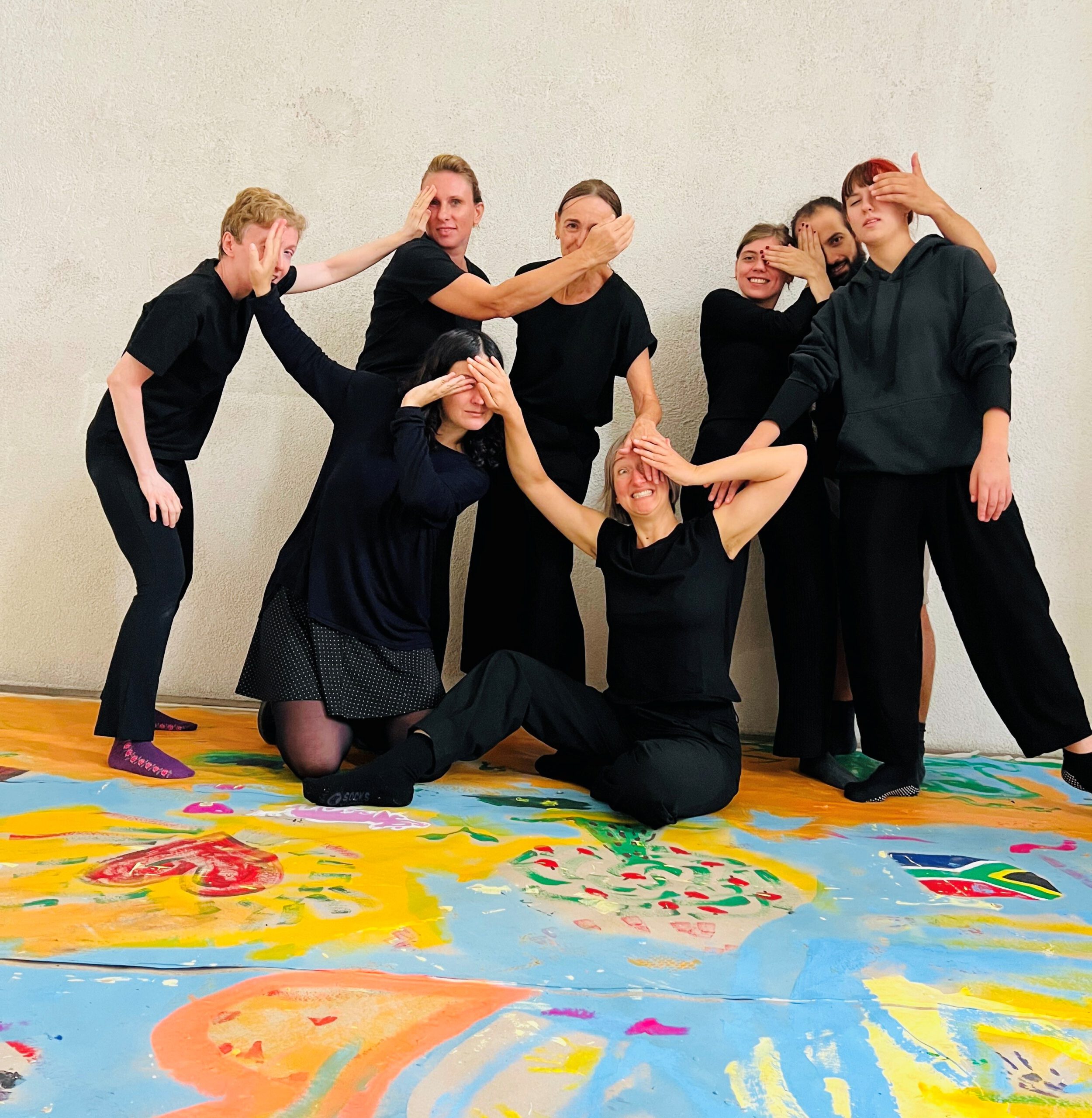 Theaterperformance des TEATRO INTERNATIONAL "To be and not to see"